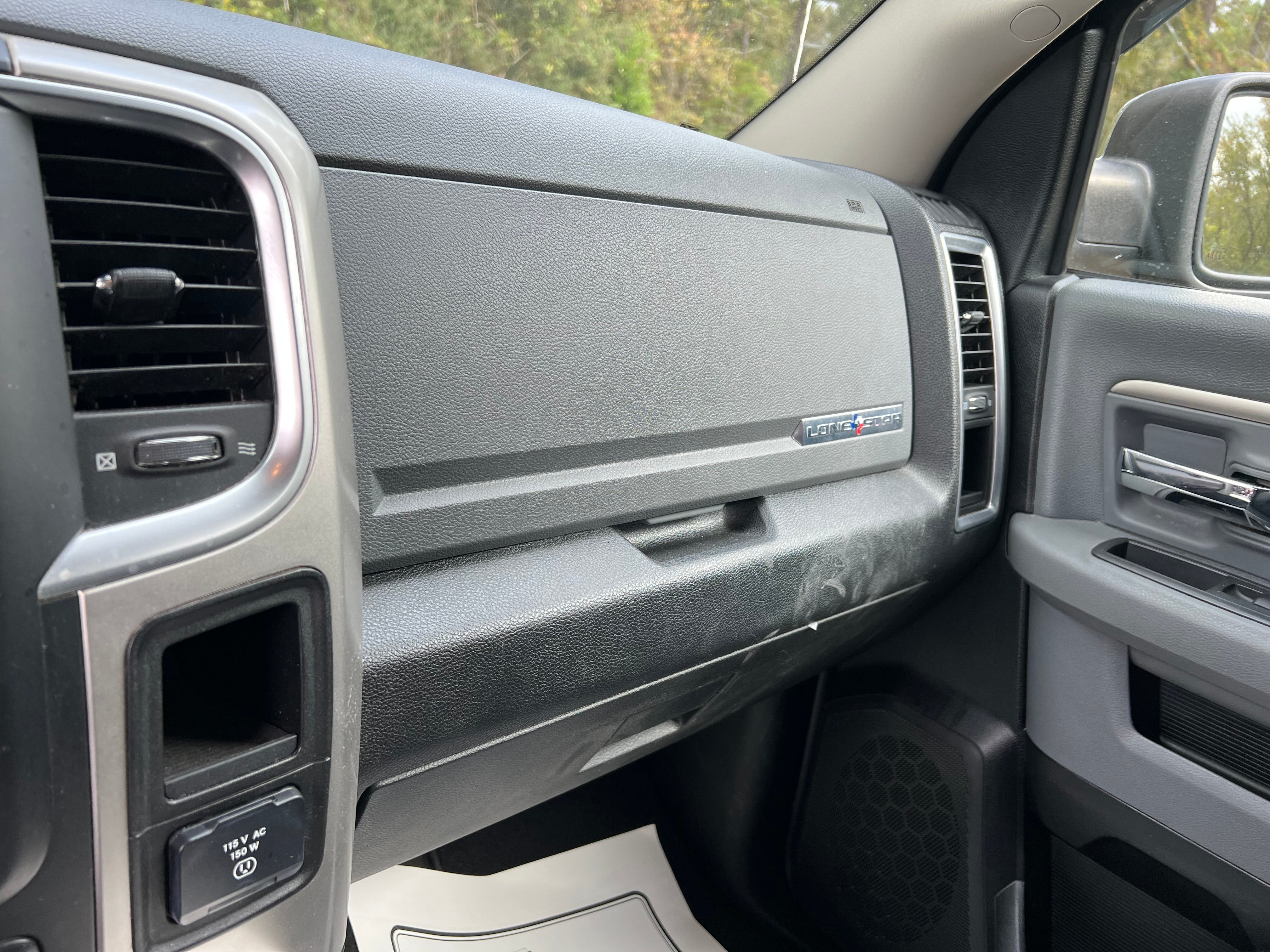 2017 RAM 1500 Lone Star Silver