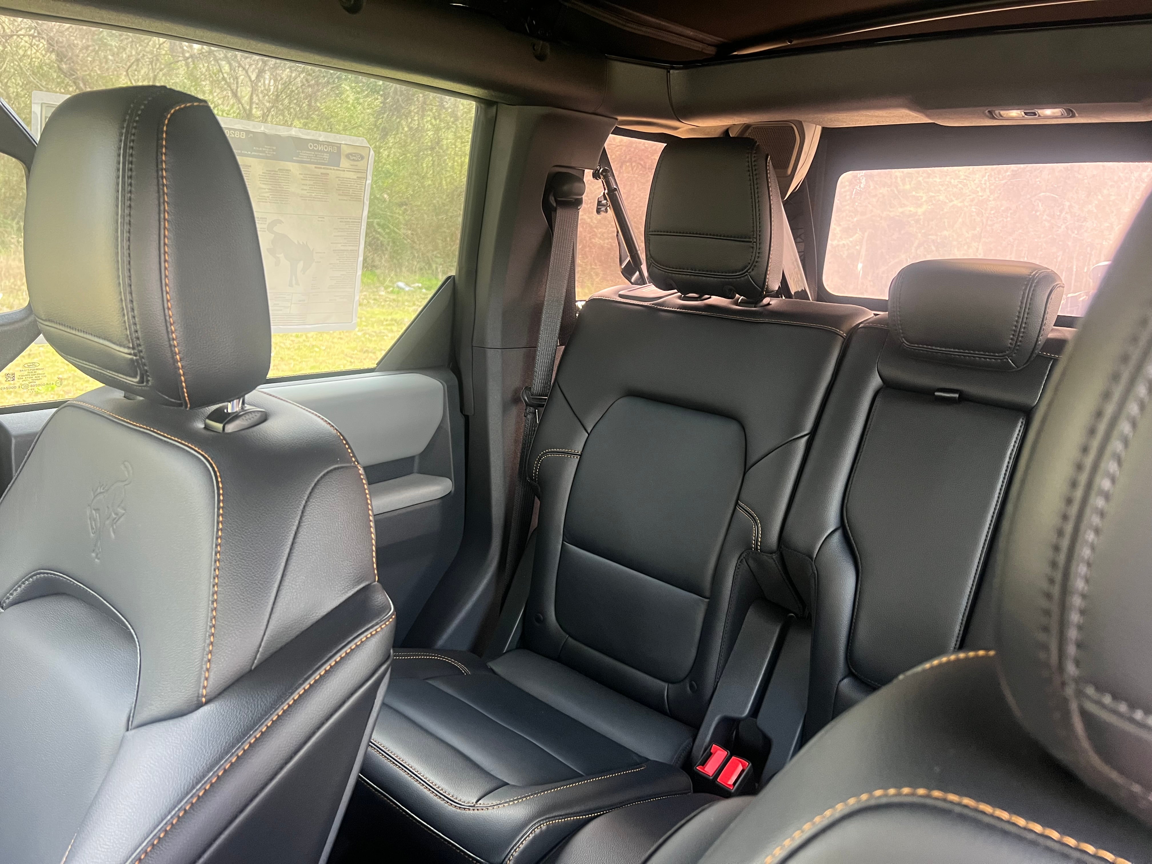 2023 Ford Bronco Base