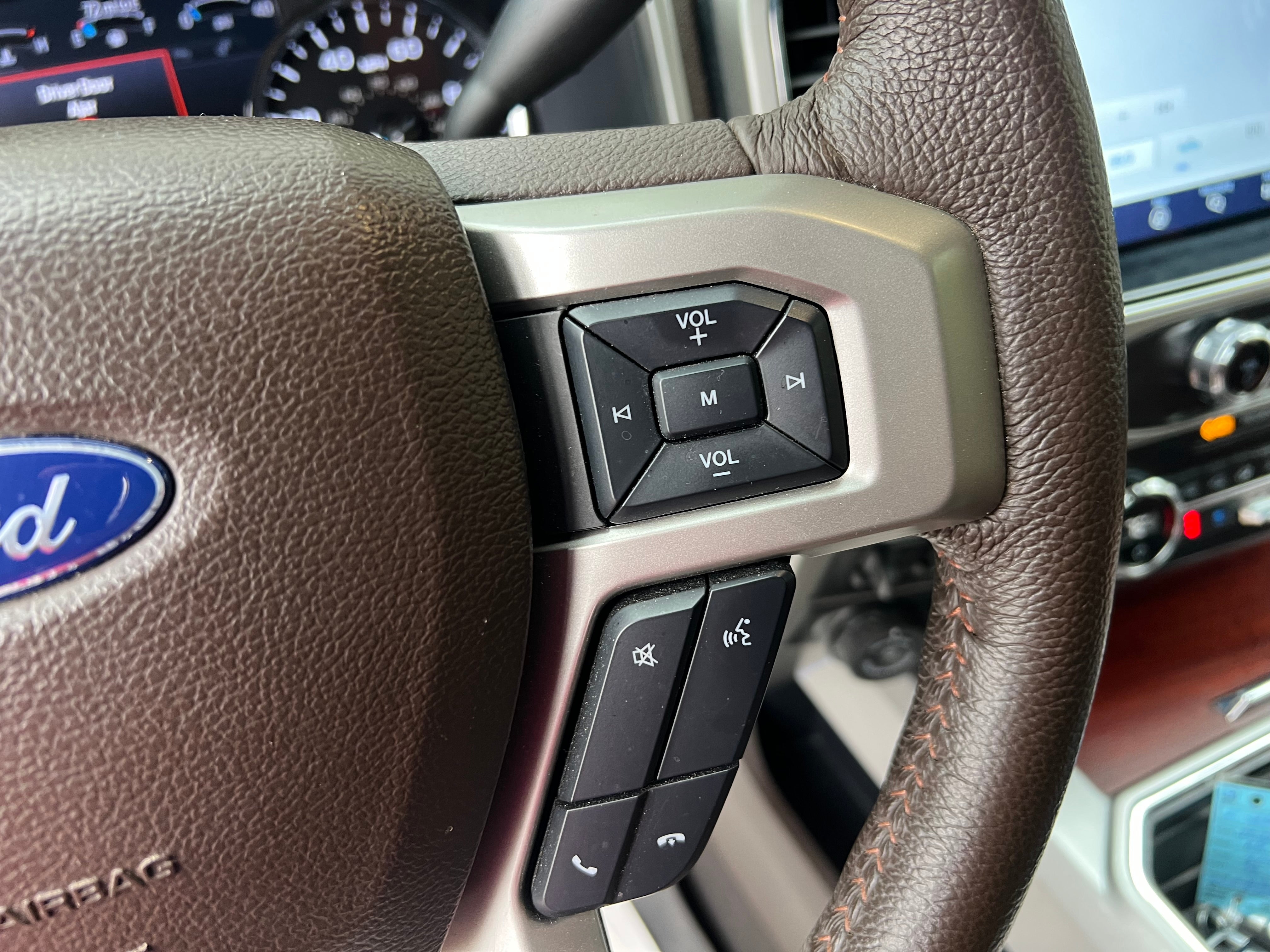 2022 Ford Super Duty F-350 SRW XL