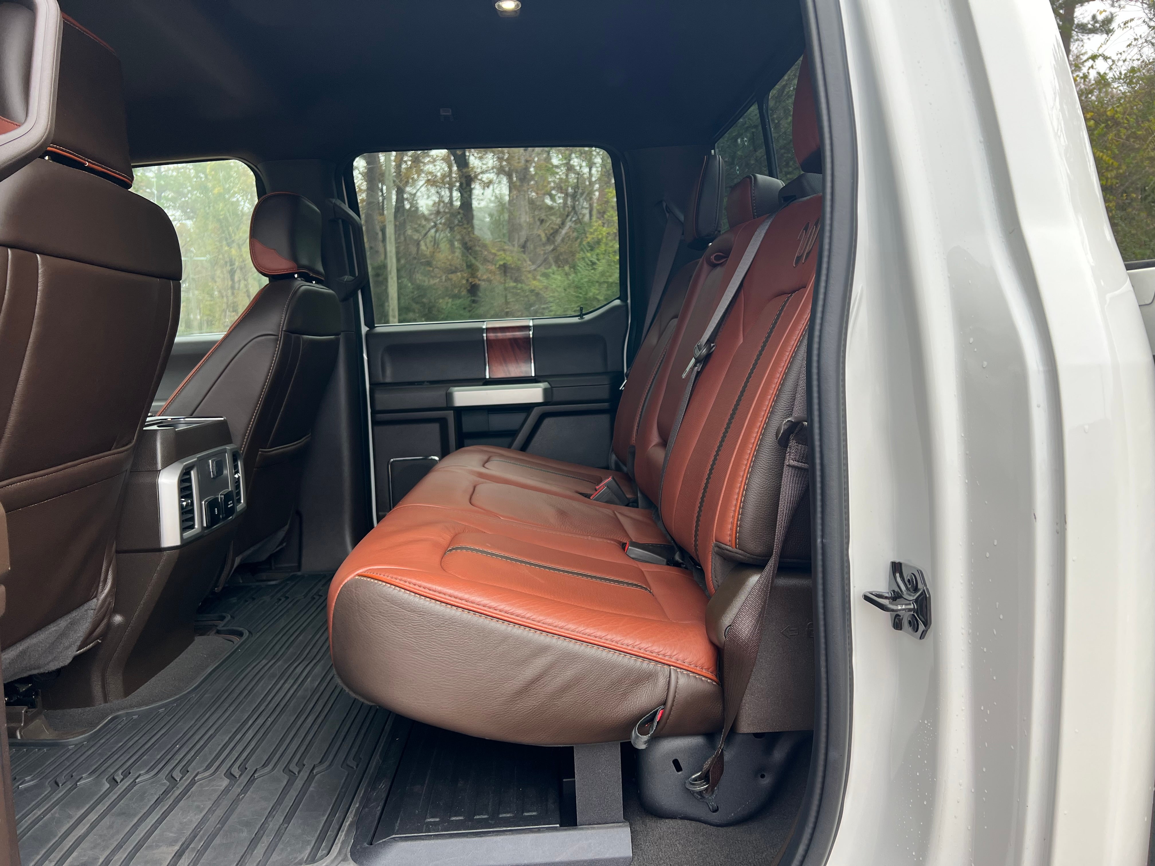 2022 Ford Super Duty F-350 SRW XL