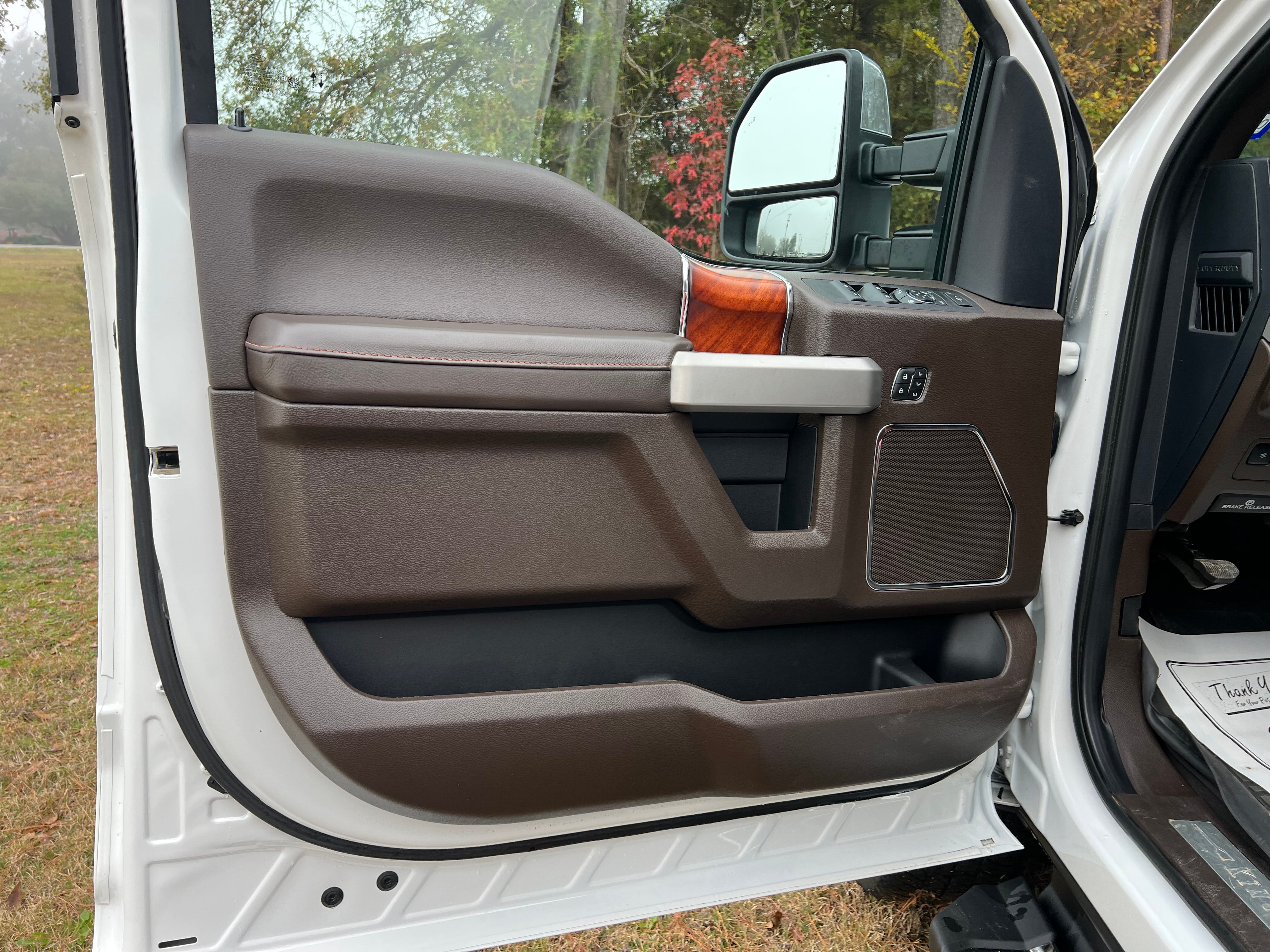 2022 Ford Super Duty F-350 SRW XL