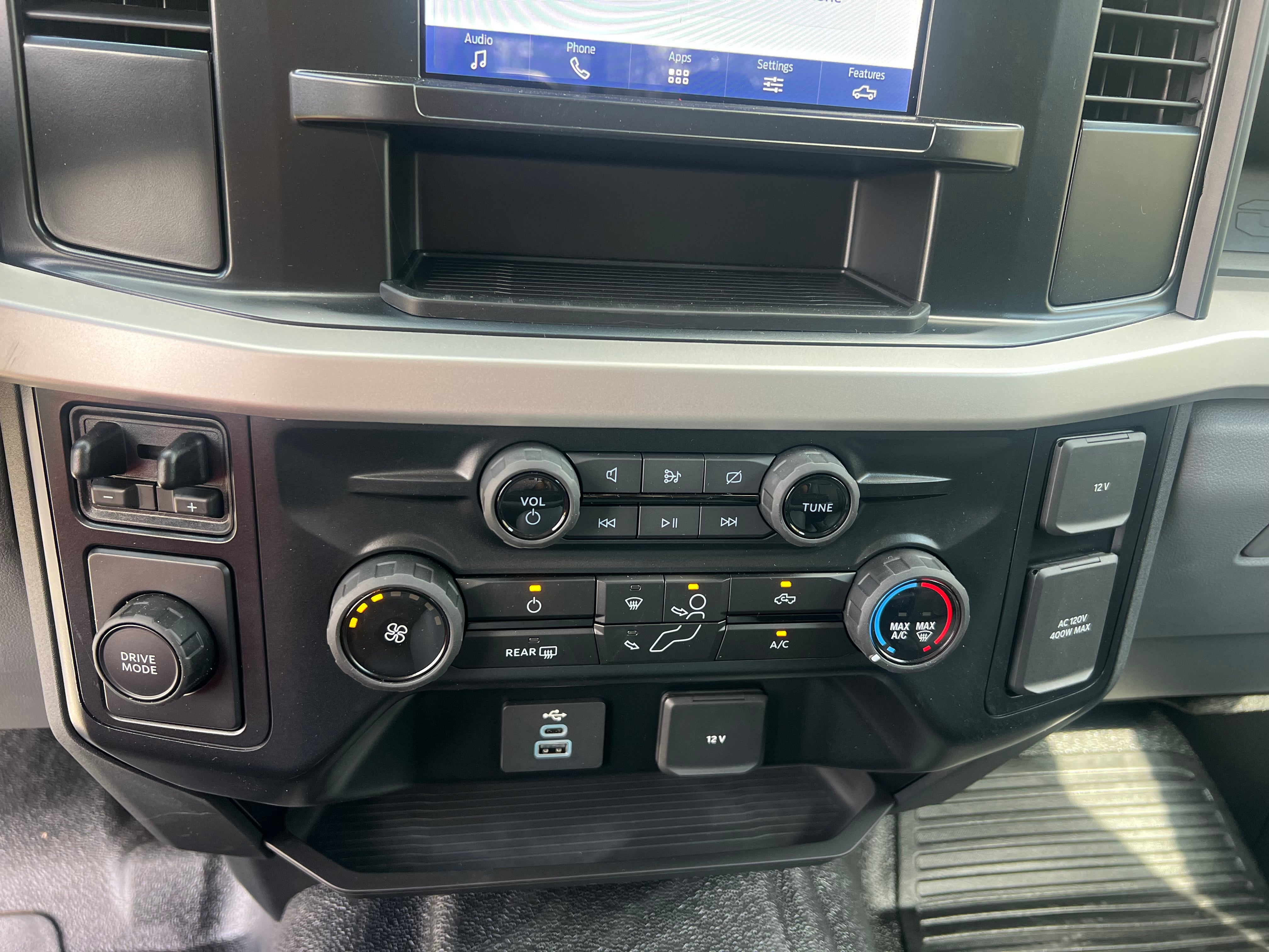 2023 Ford Super Duty F-350 DRW XL