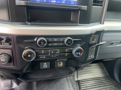 2023 Ford Super Duty F-350 DRW XL