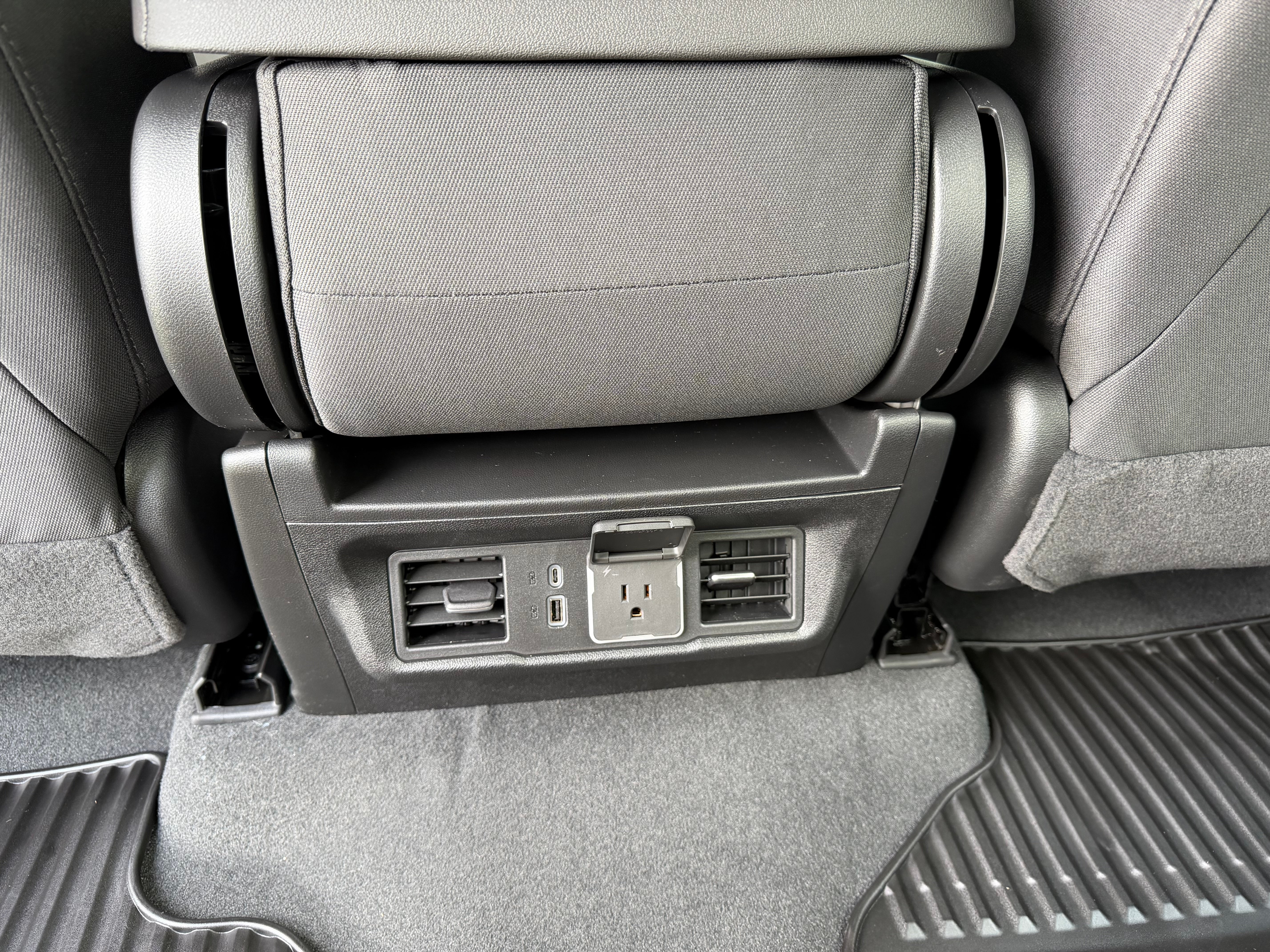 2026 Chevrolet Silverado 3500 HD Chassis Cab LT