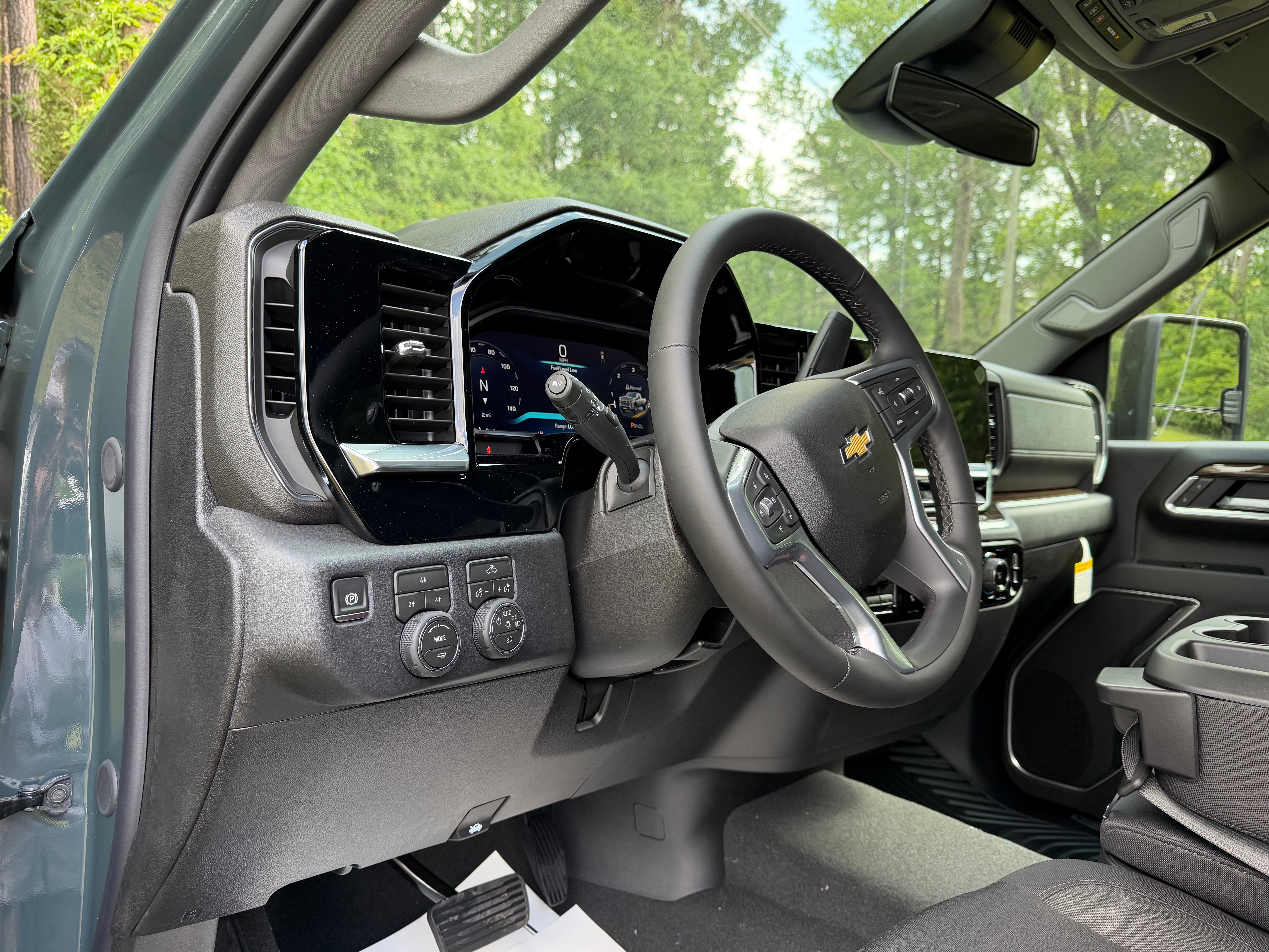 2026 Chevrolet Silverado 3500 HD Chassis Cab LT