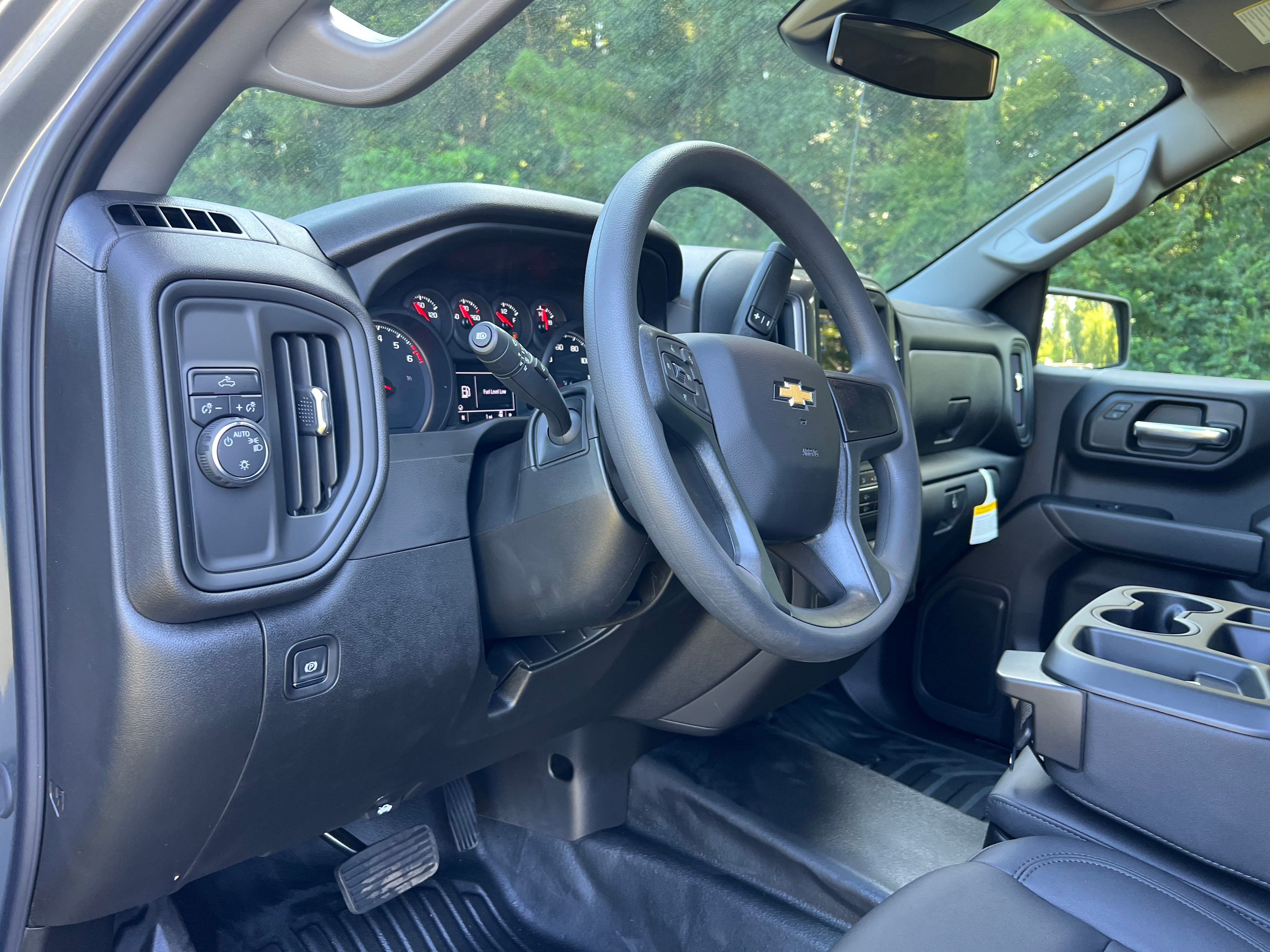 2025 Chevrolet Silverado 1500 WT