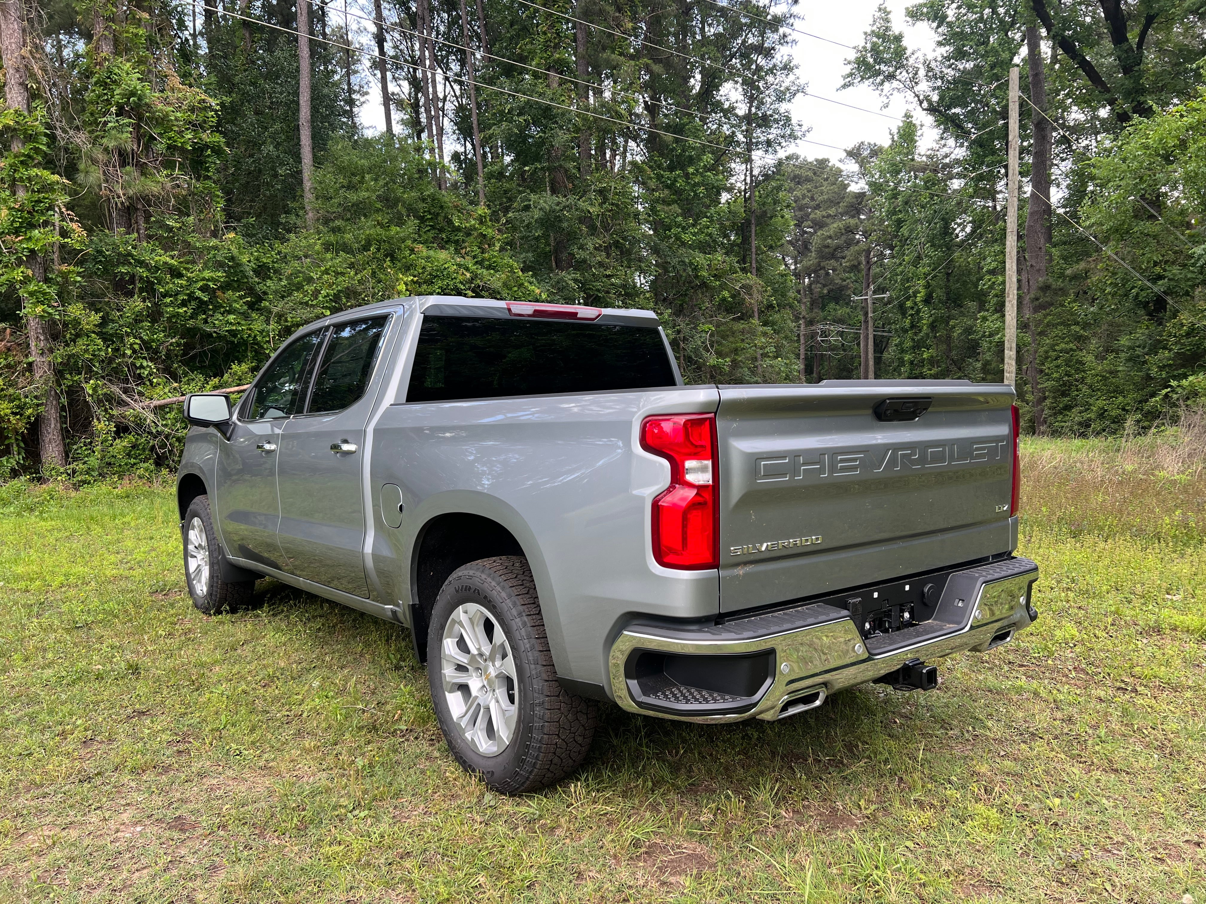 2025 Chevrolet Silverado 1500 LTZ