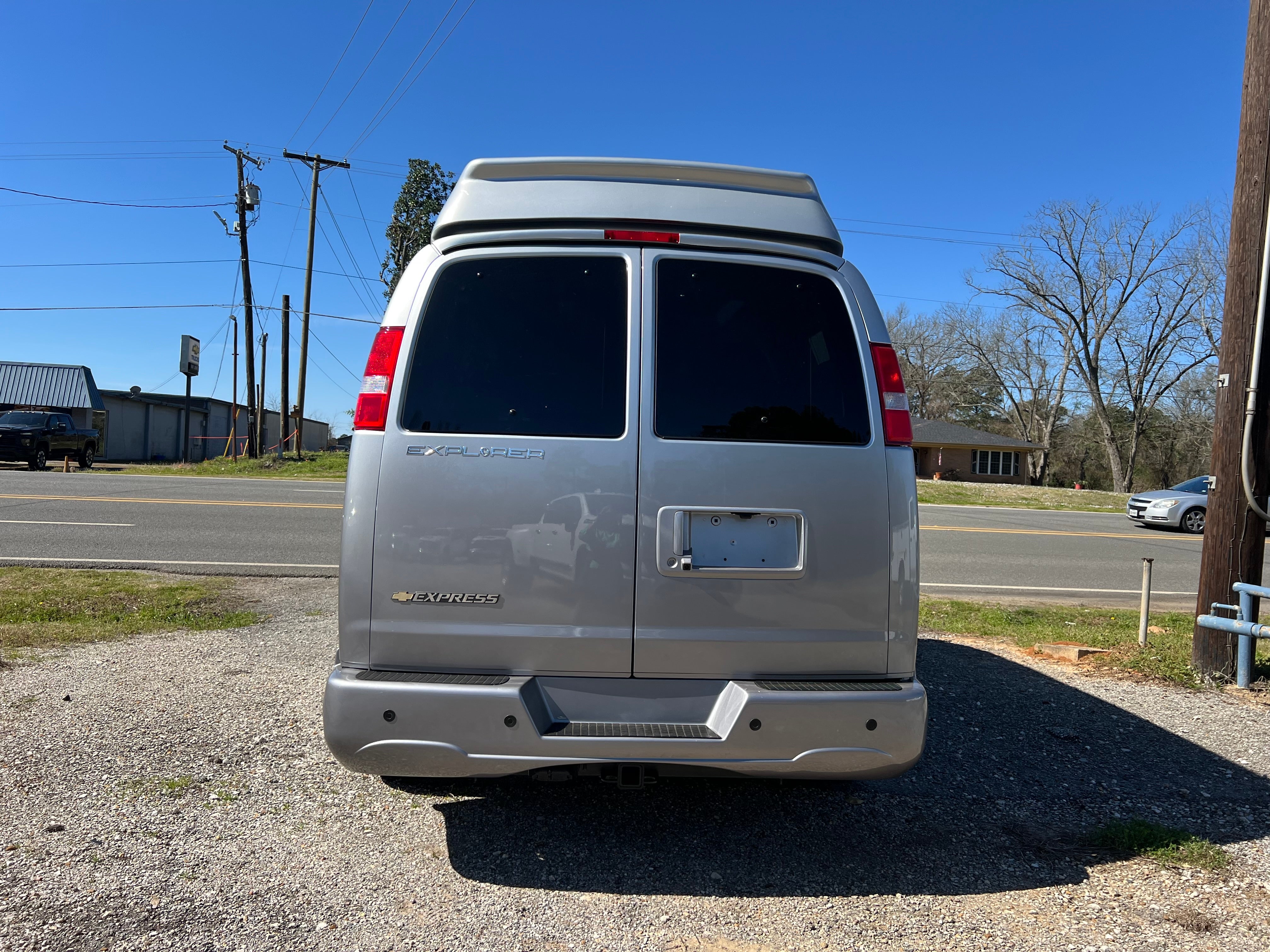 2025 Chevrolet Express Cargo 2500 WT