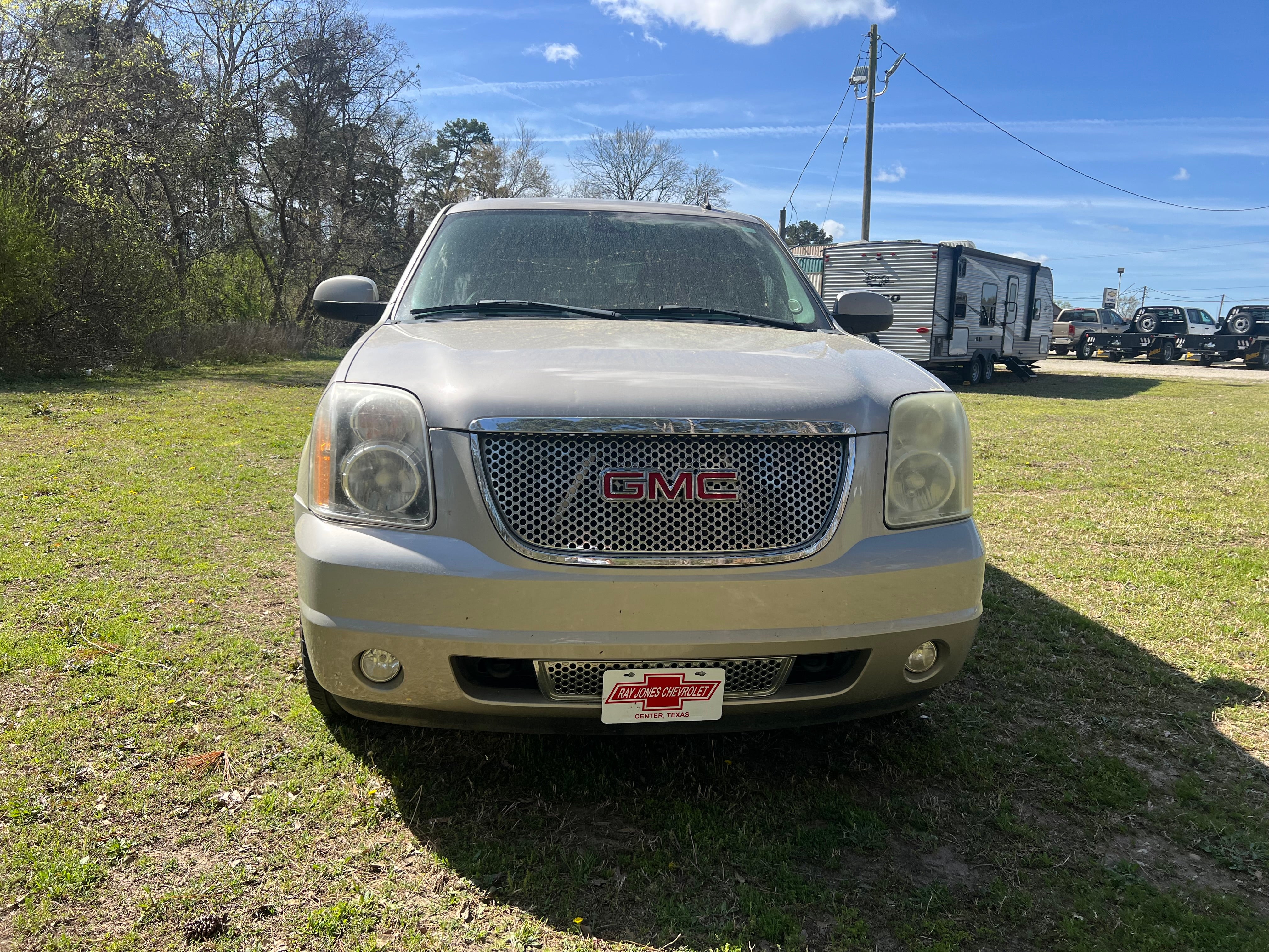 2007 GMC Yukon Base