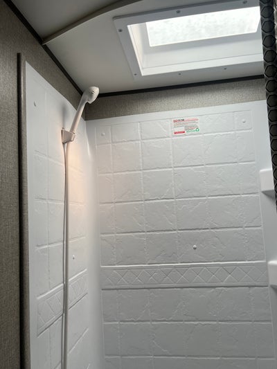 2021 JAYCO 264BH Base