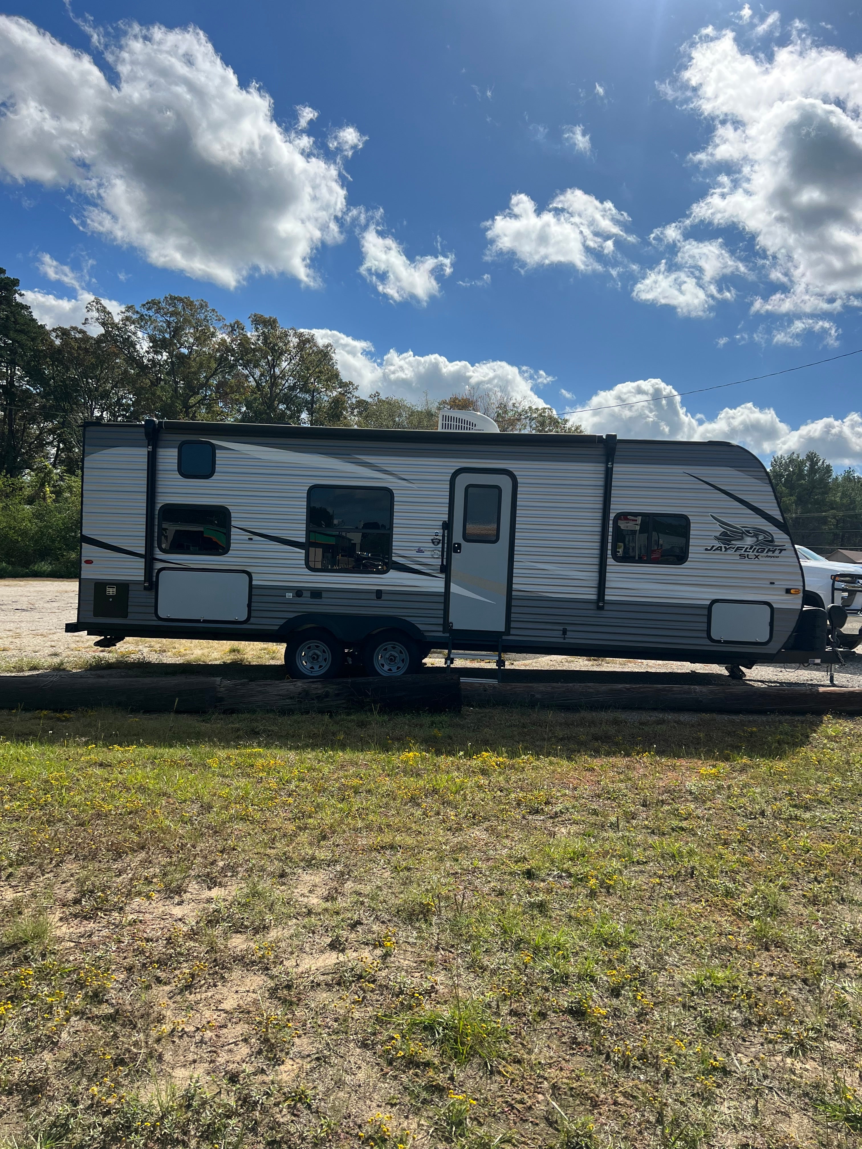 2021 JAYCO 264BH Base