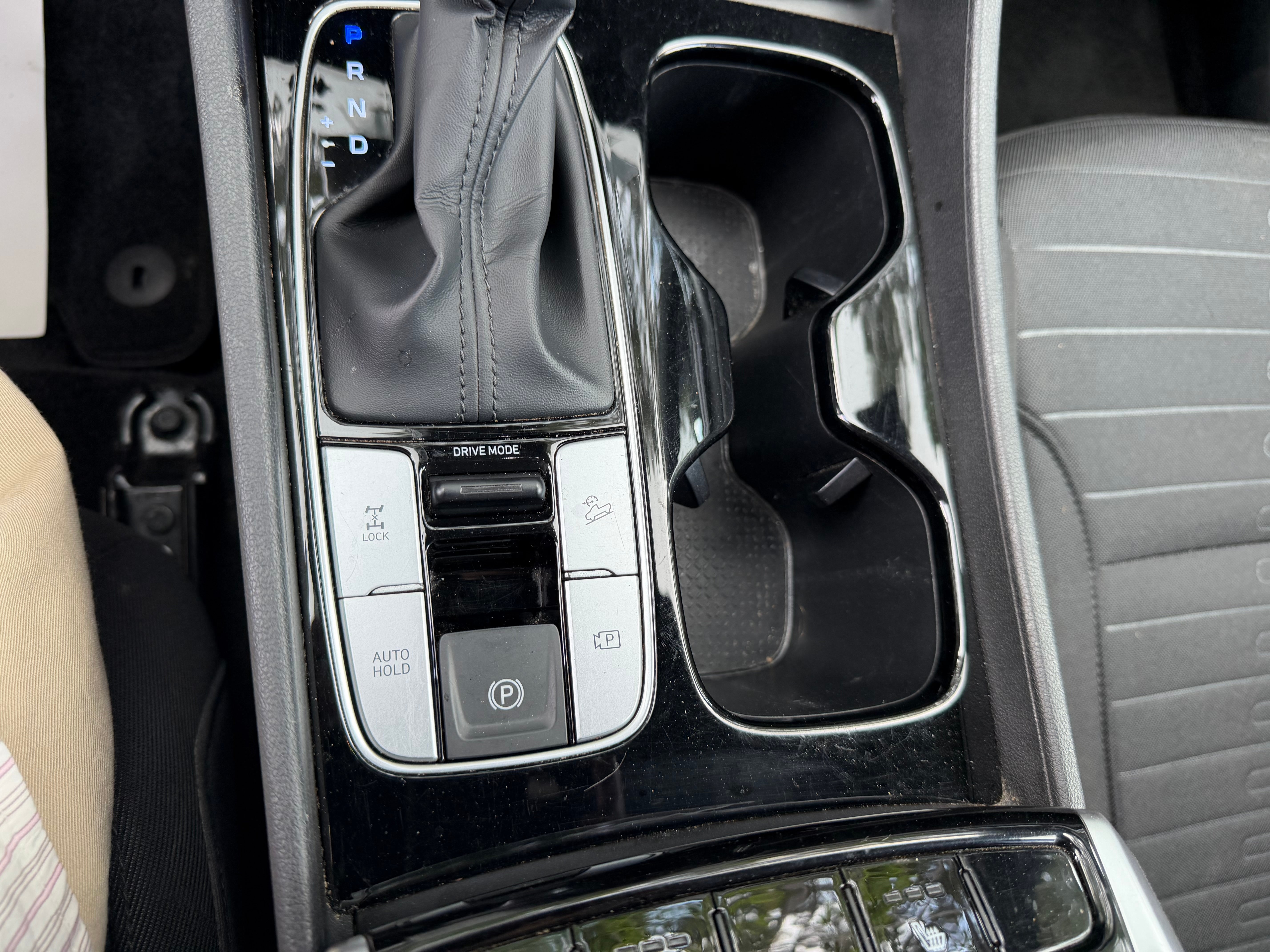 2022 Hyundai Santa Cruz SEL Premium